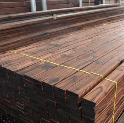 碳化木會(huì)散發(fā)有毒氣體嗎？它適合使用在室內(nèi)嗎？